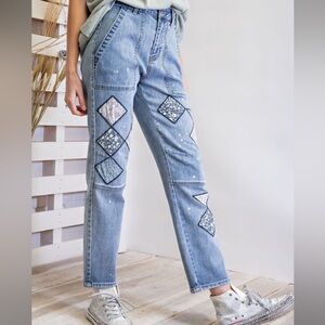 NWOT Easel Stylish Blue Patchwork Women Jeans size Small


Waist 14”
Inseam 27”